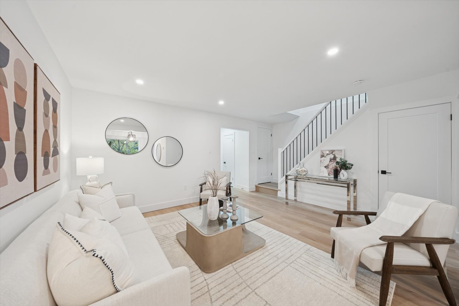62 Pepperell Cres