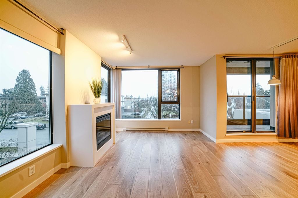 7063 Hall Ave, #203
