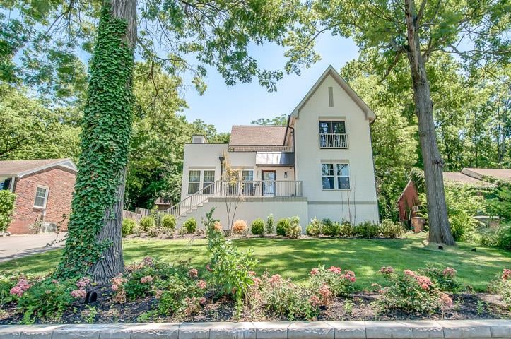 3211 Overlook Drive