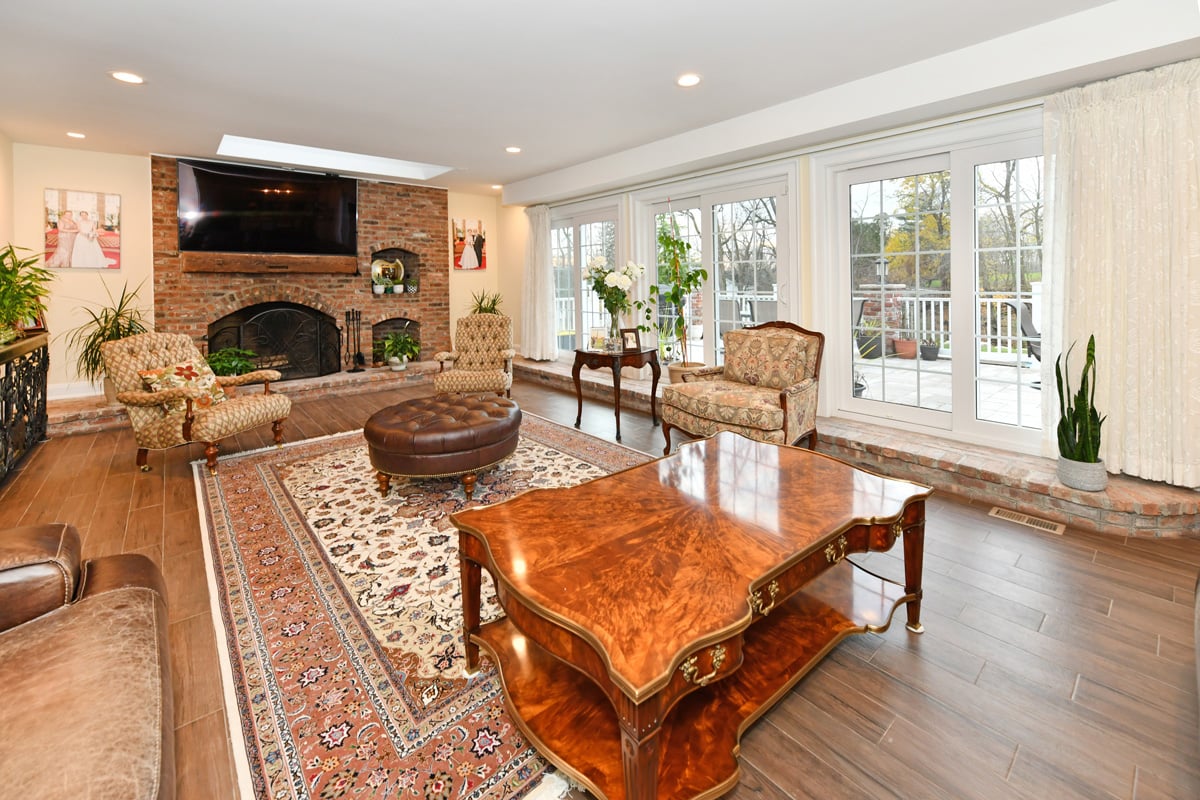 275 Wearimus Rd