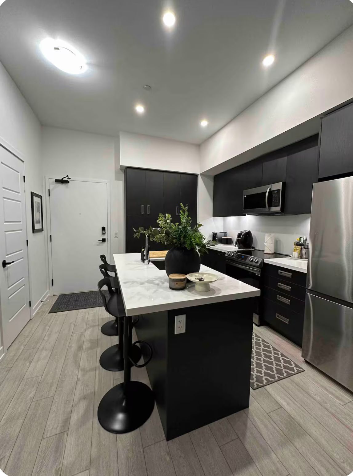 415 Sea Ray Avenue 106