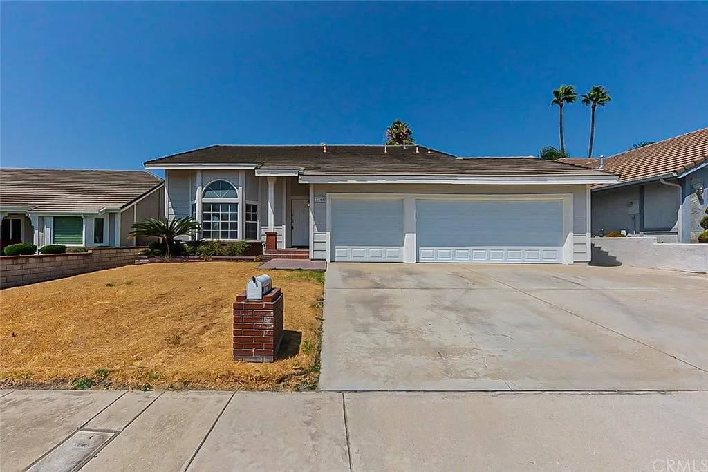 7366 Weatherly Pl