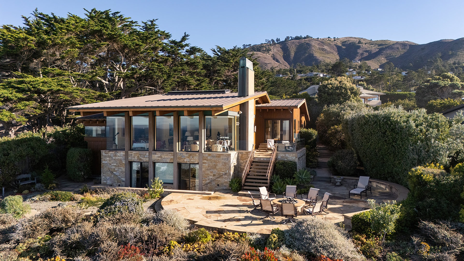 Modern Oceanfront Retreat - 104 Yankee Point Dr