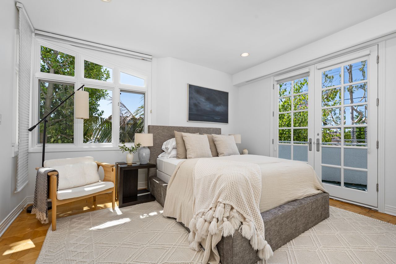 944 18th ST Unit: 3, Santa Monica 