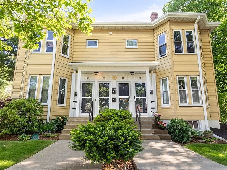 91 Fayette St