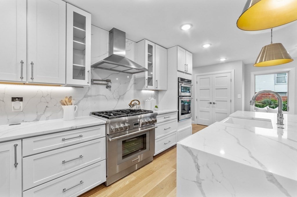 90 Holworthy St Cambridge, MA 02138