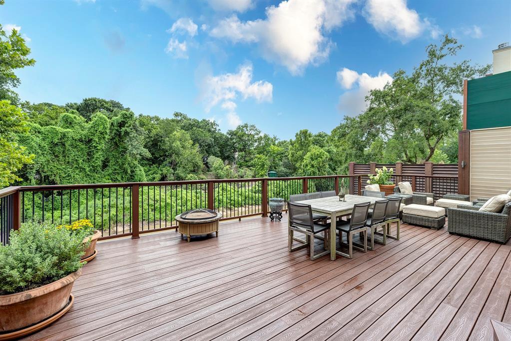 9163 Briar Forest Dr