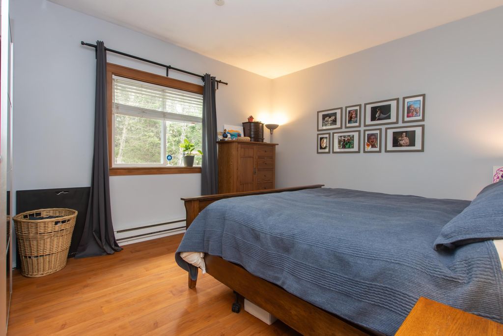 26 Bracken Pkwy