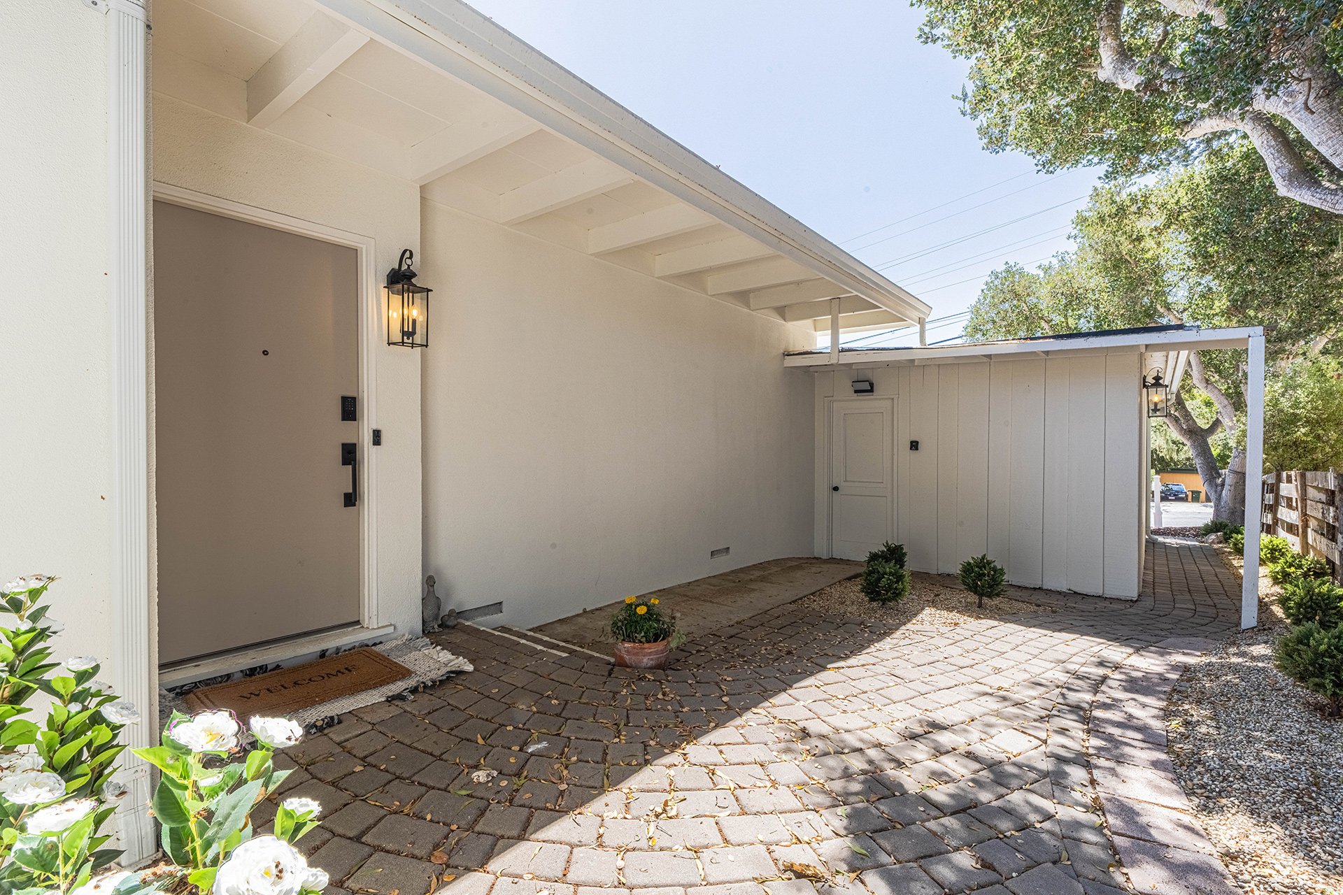 Charming Monterey Haven - 1056 Harrison St