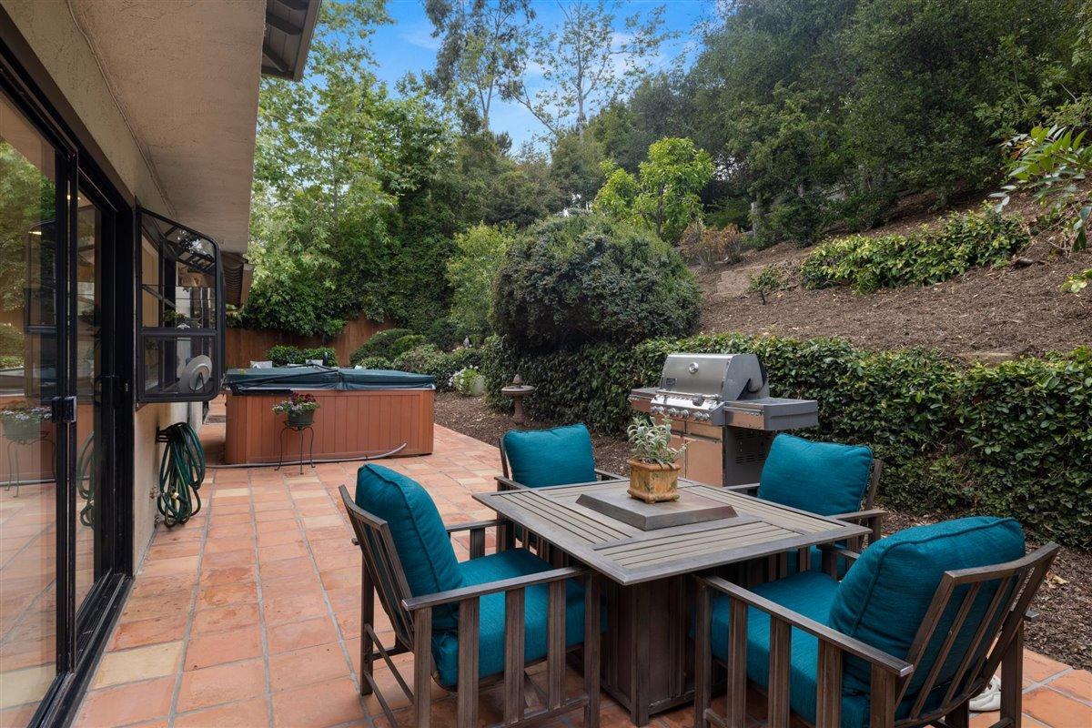 1328 Portesuello Ave