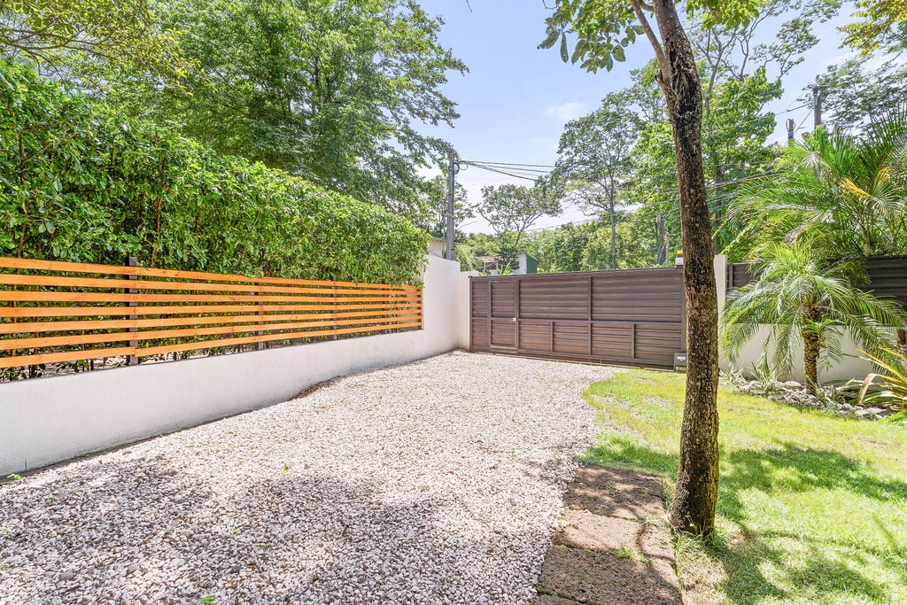 Casa Oasis | Modern Tropical Living Minutes from Tamarindo