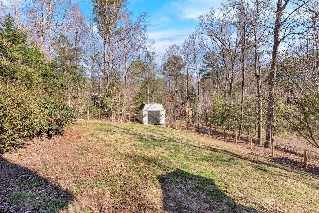 519 Kinsman Ct