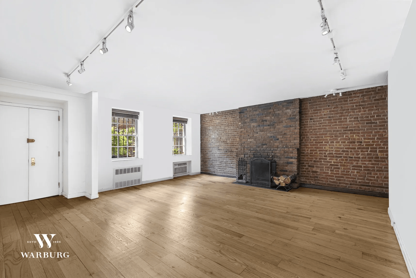 441 W 22nd St Unit Garden