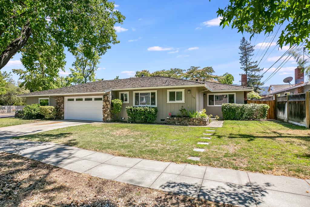 245 Jo Dr