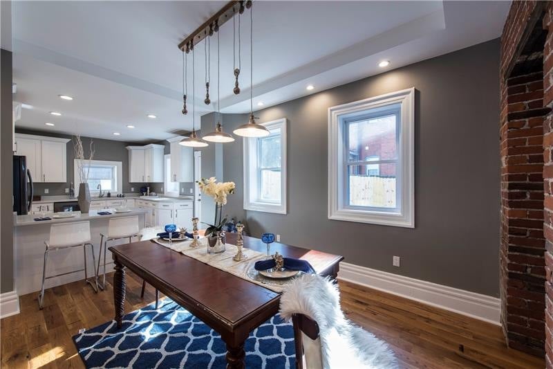 5112 Carnegie Street