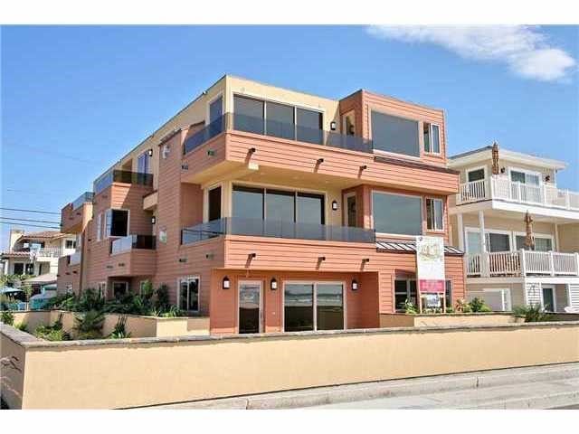 2743 Ocean Front Walk #3