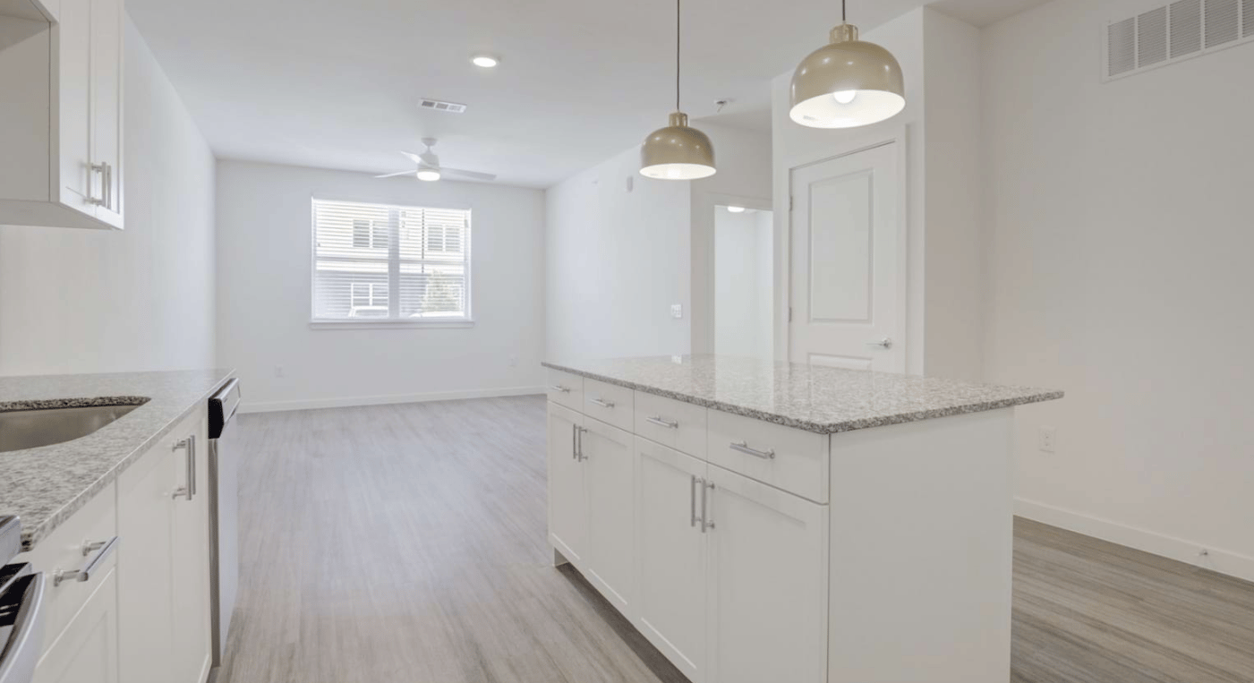 Enjoy up to 12 weeks of base rent FREE!