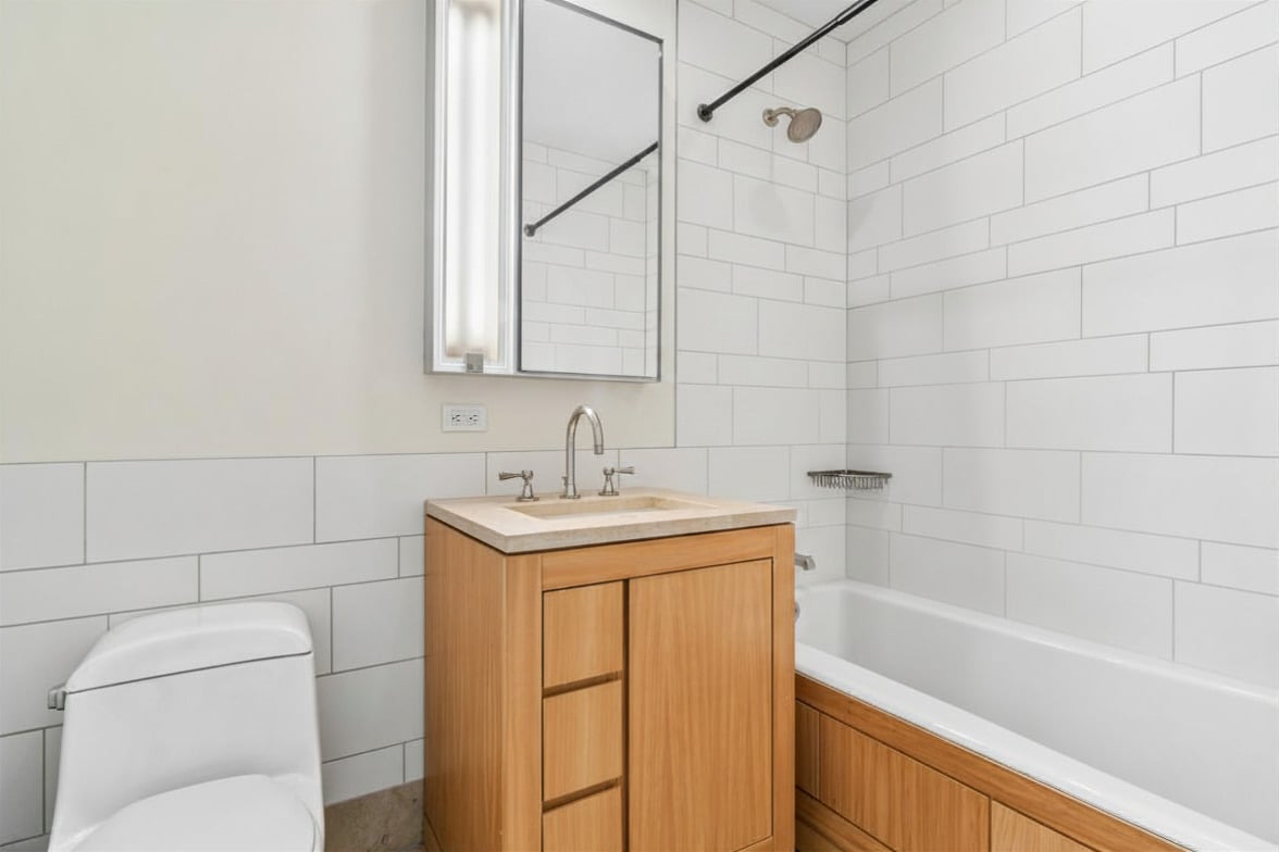 450 East 83rd Street PH2A