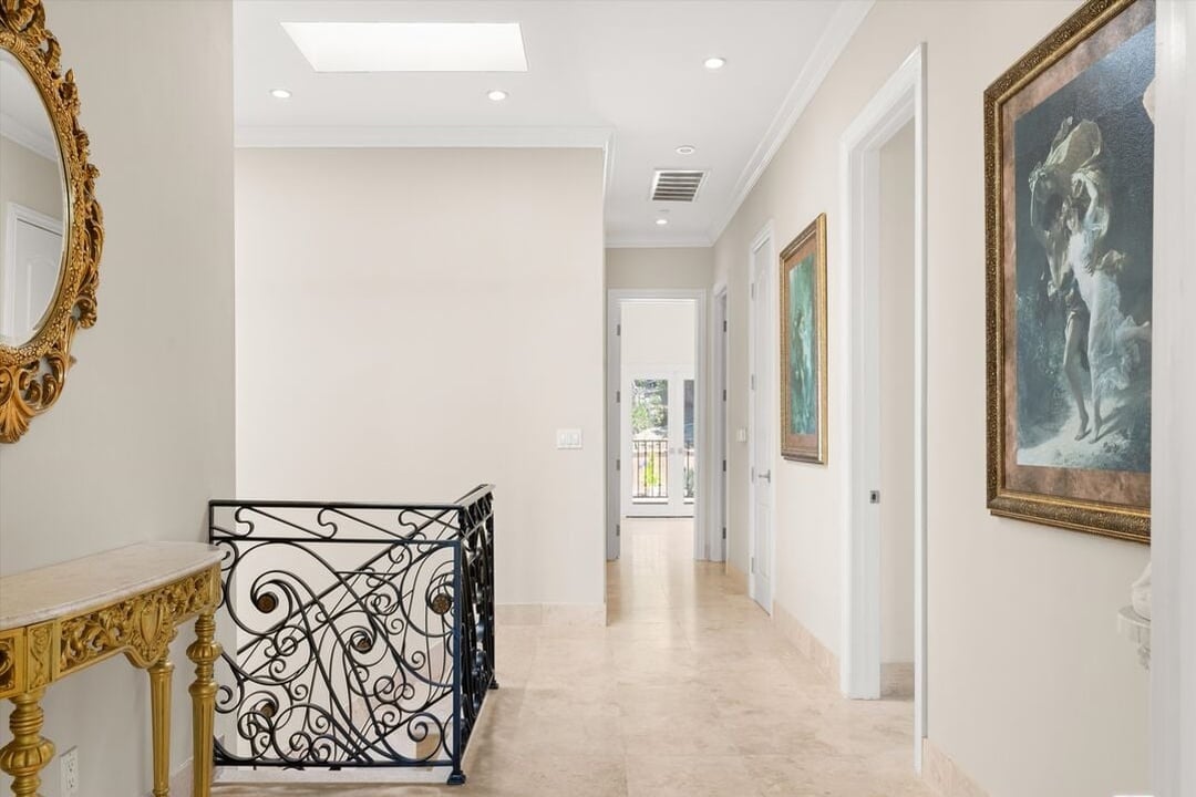 Puesta Del Sol St, 90265