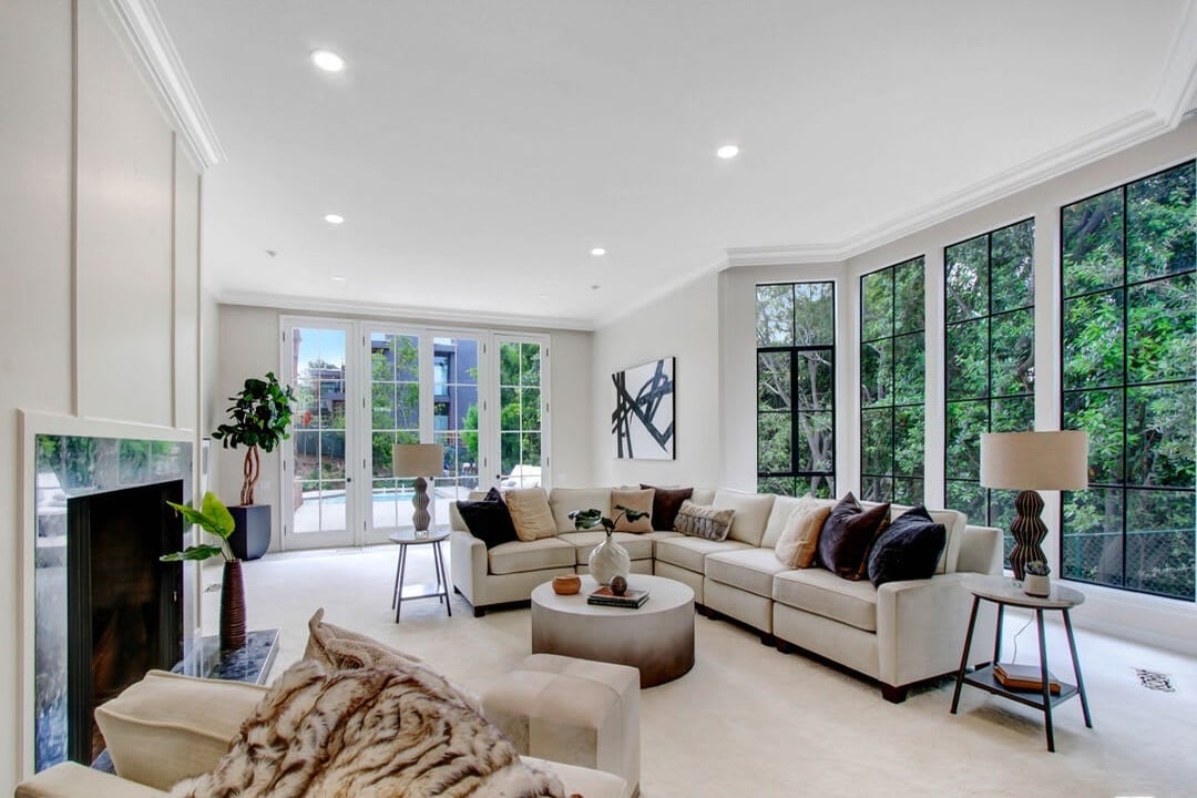 Summit Opulent