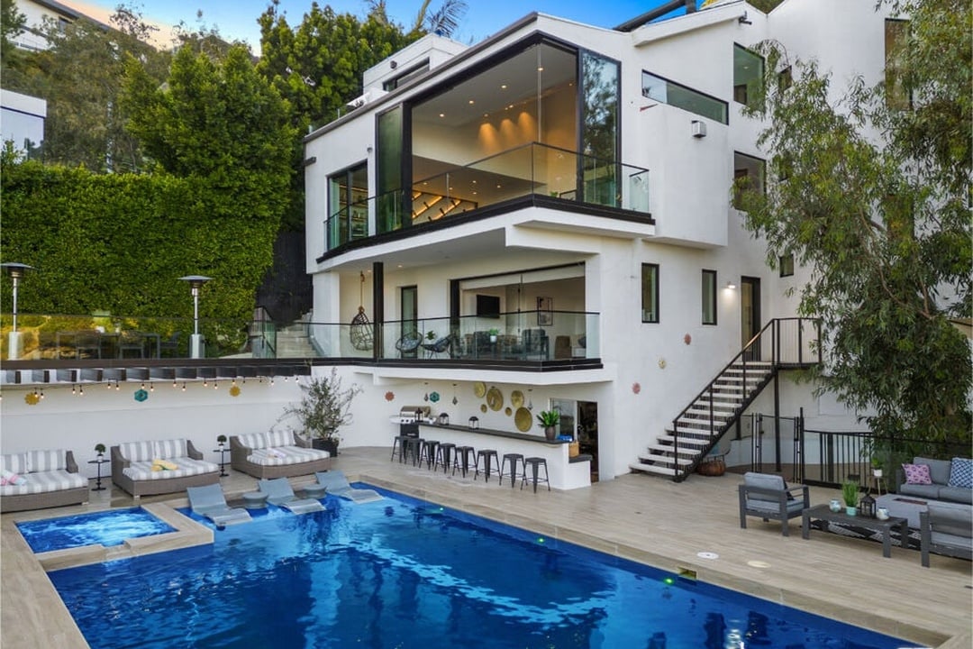 House Luminous