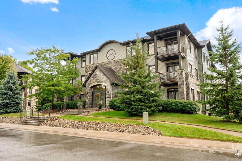 52 Magnolia Way, Unit 102