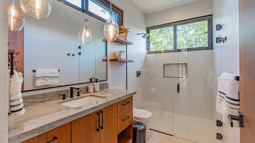 3 Bedroom Luxury Modern Tropical Home in Dominical