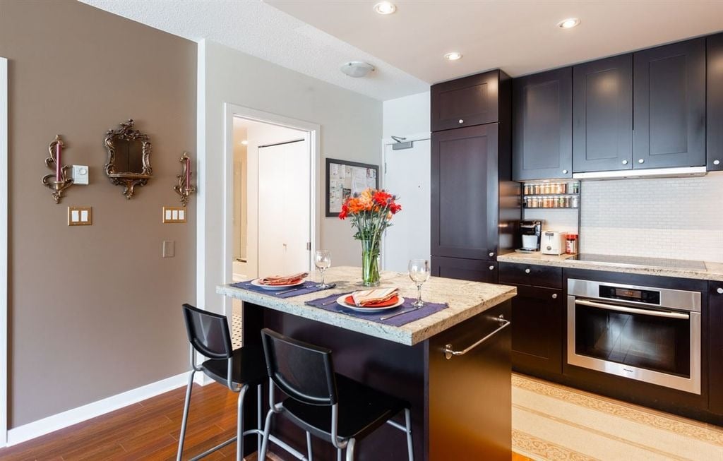 821 Cambie St, #608