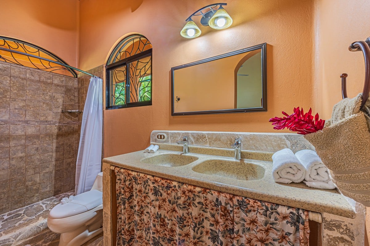 9 ACRES – 2 Bedroom Jungle And Window Ocean View Home With Infinity Pool And Excellent Rental Potential!!!