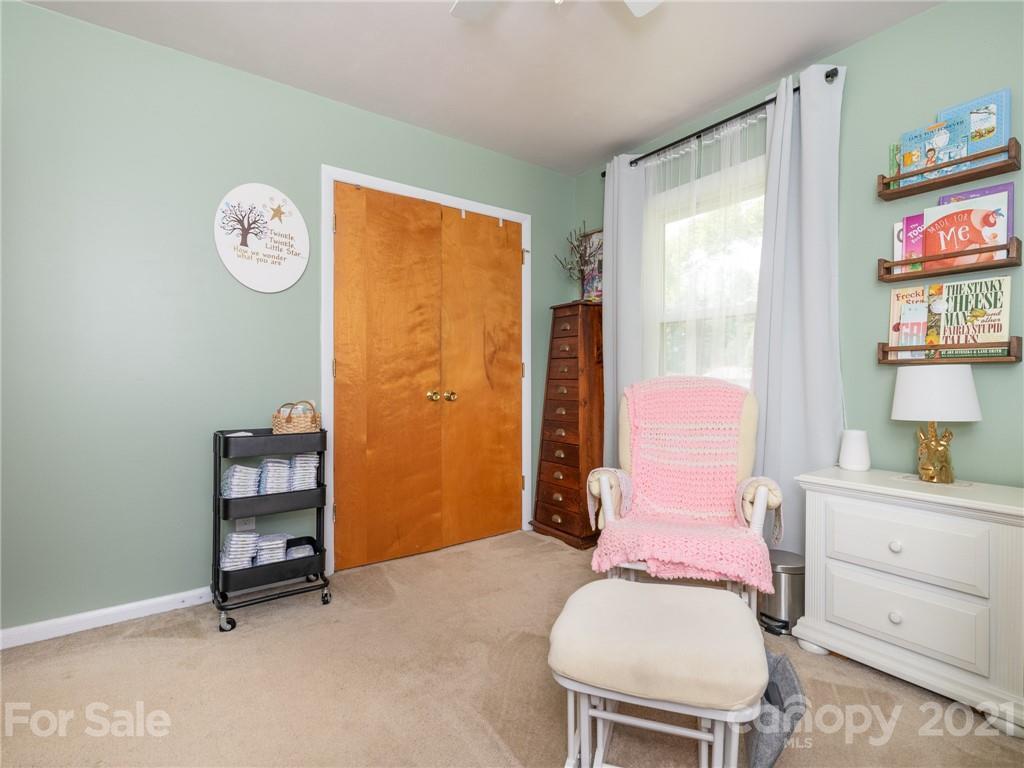 10116 Windrift Rd