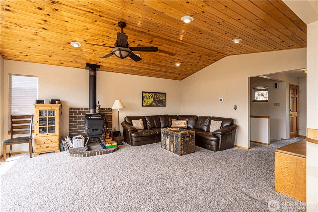 222 Eldorado Way