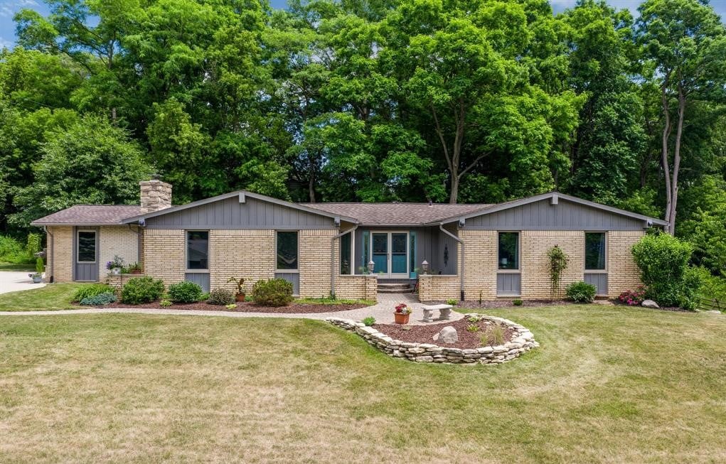 7936 Perry Lake Road