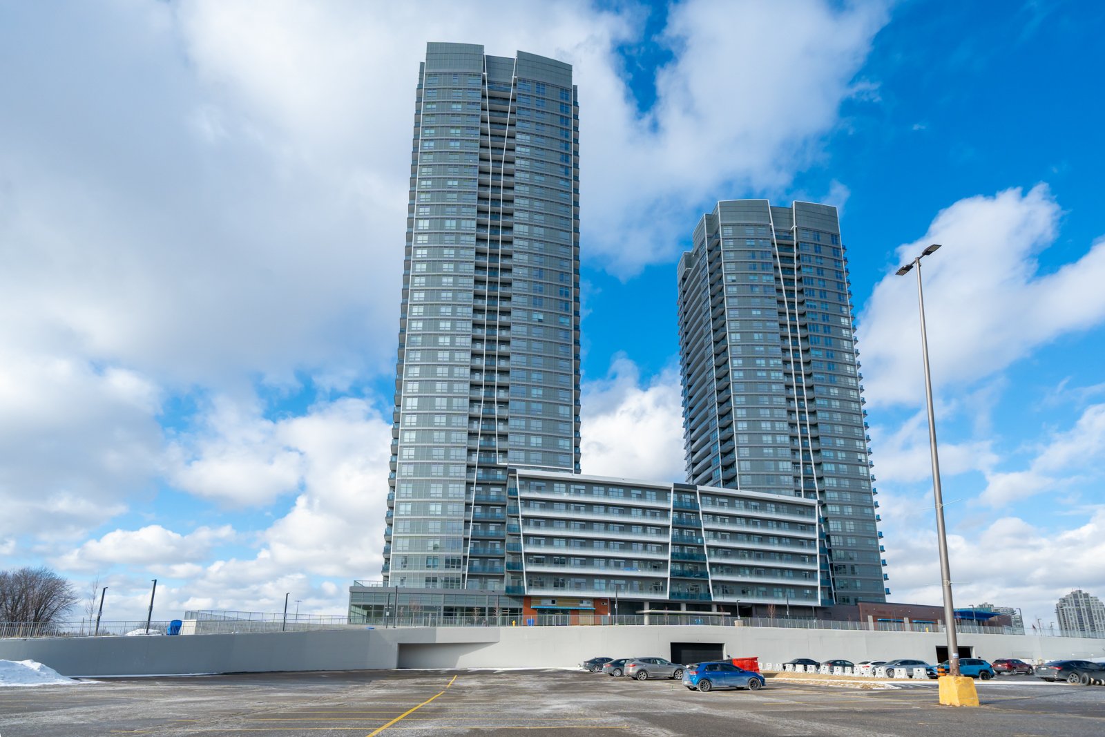 30 Upper Mall Way PH04