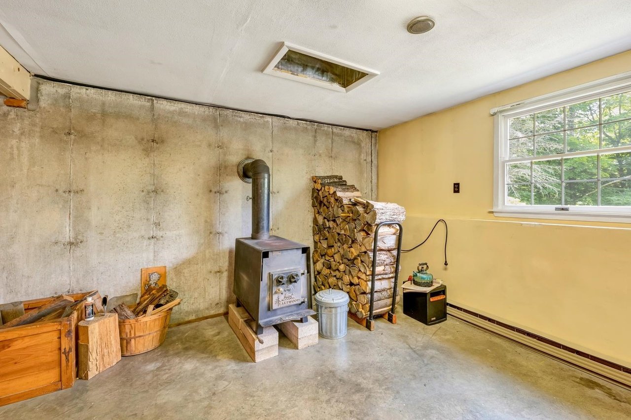 10 Reservoir Rd