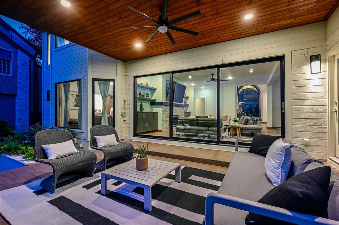 4809 Palisade Dr