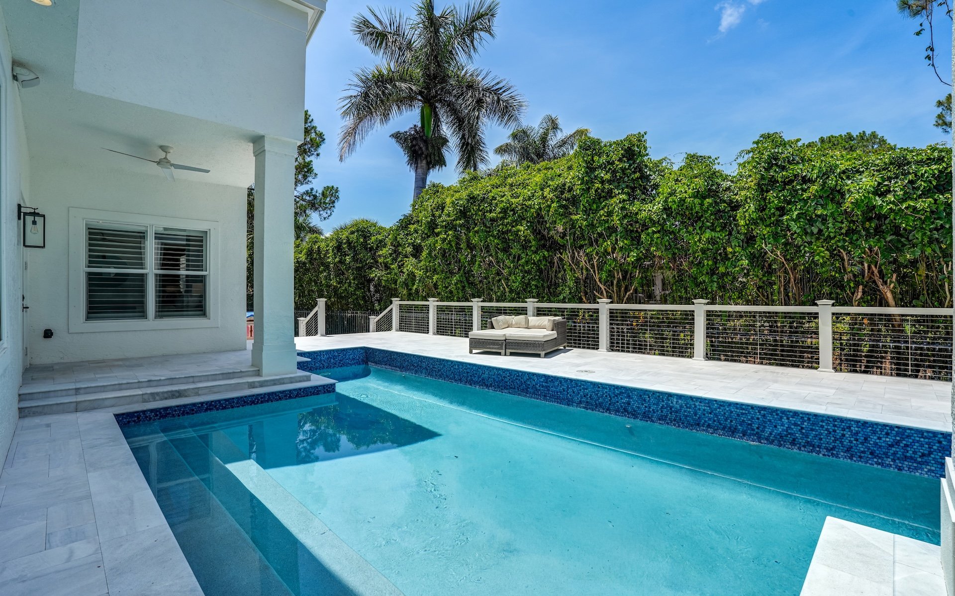 7562 Cordoba Cir