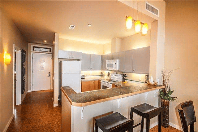 2220 W Woodin Ave., #405 