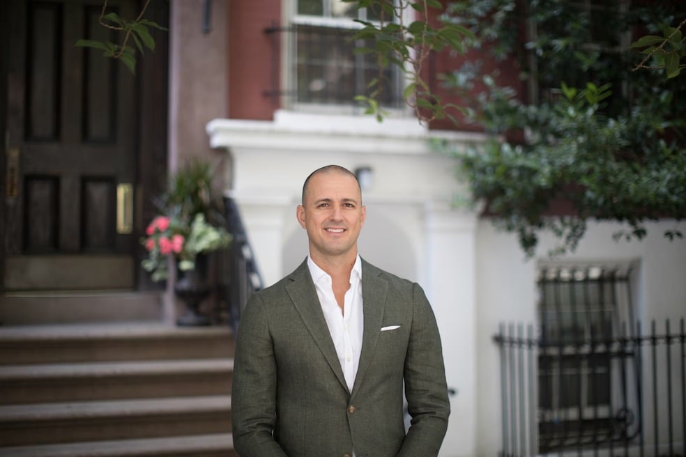 Former Douglas Elliman Agents Join Serhant