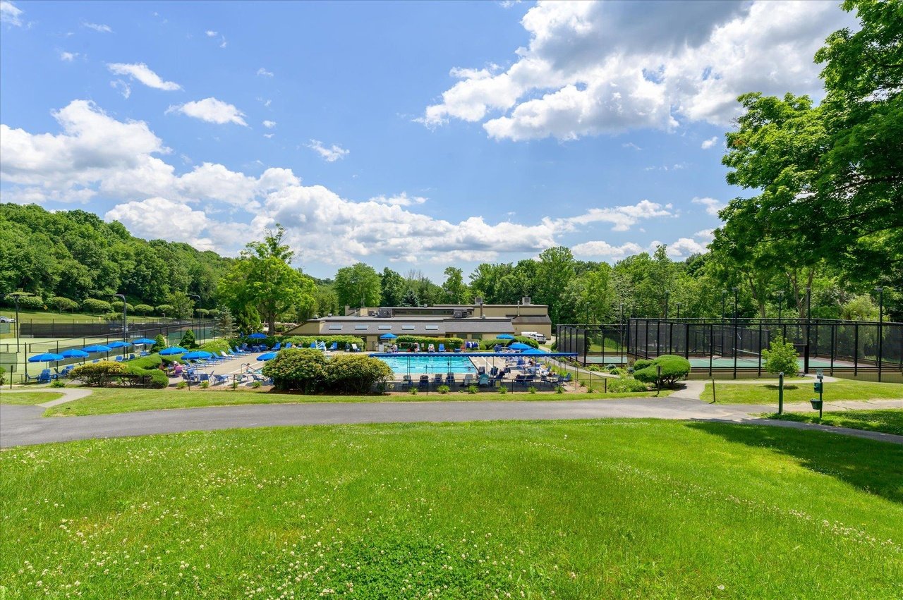 378 Heritage Hills Unit: D