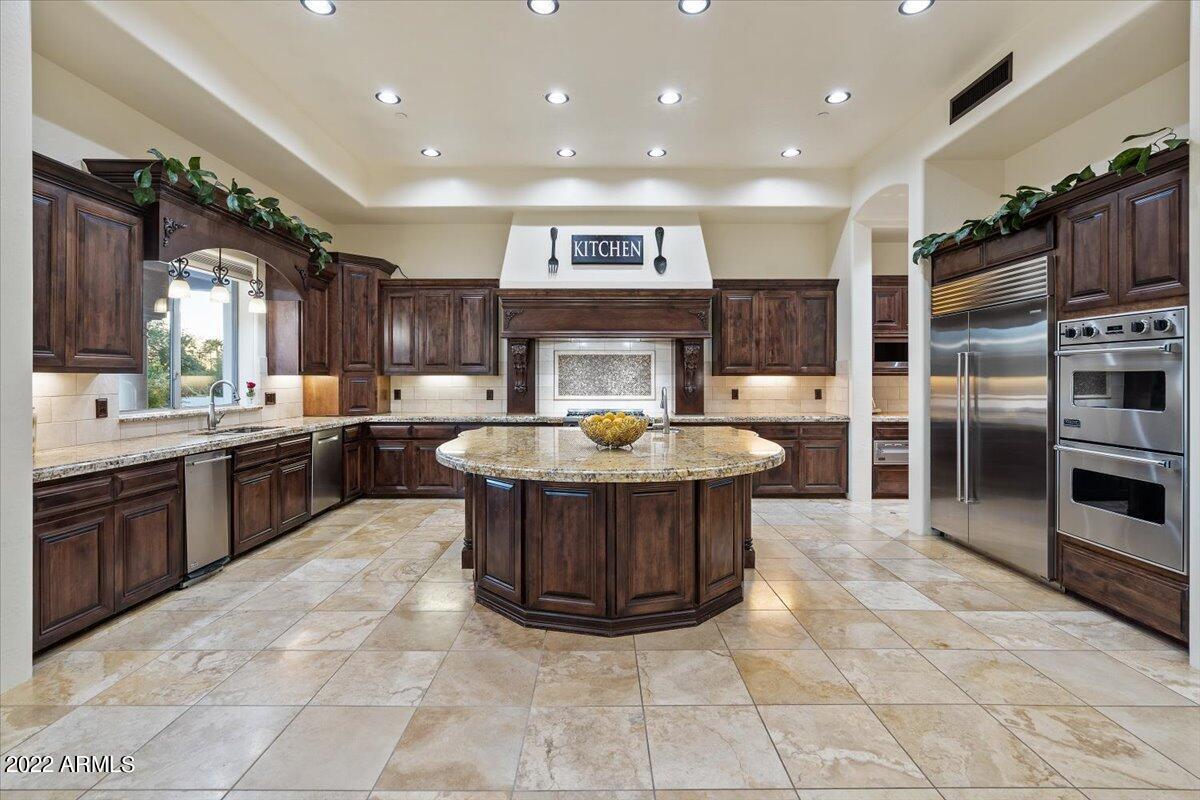 12285 E Turquoise Ave