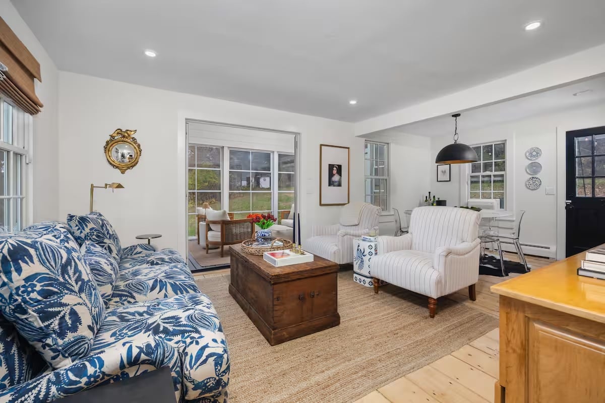 Charming Farmhouse Retreat Near Hudson, NY