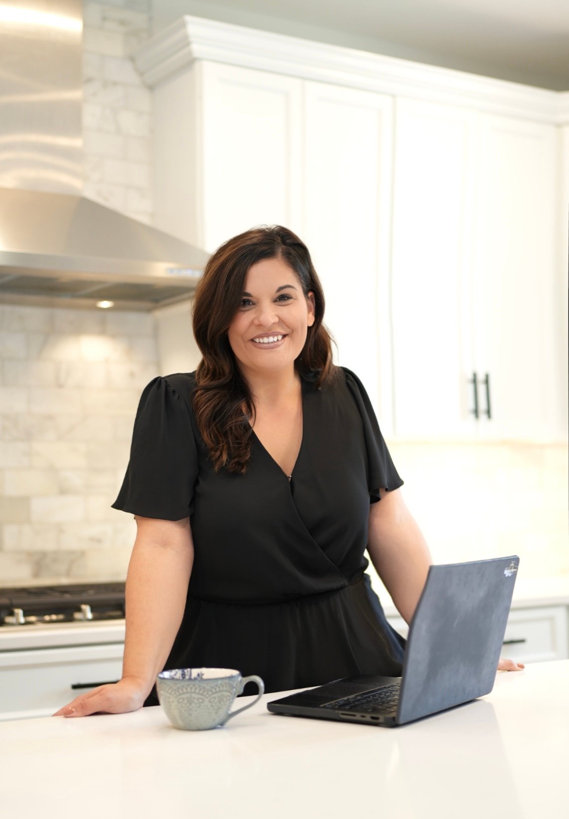 Samantha Vallone Verwey Manasquan, NJ Real Estate Agent Headshot