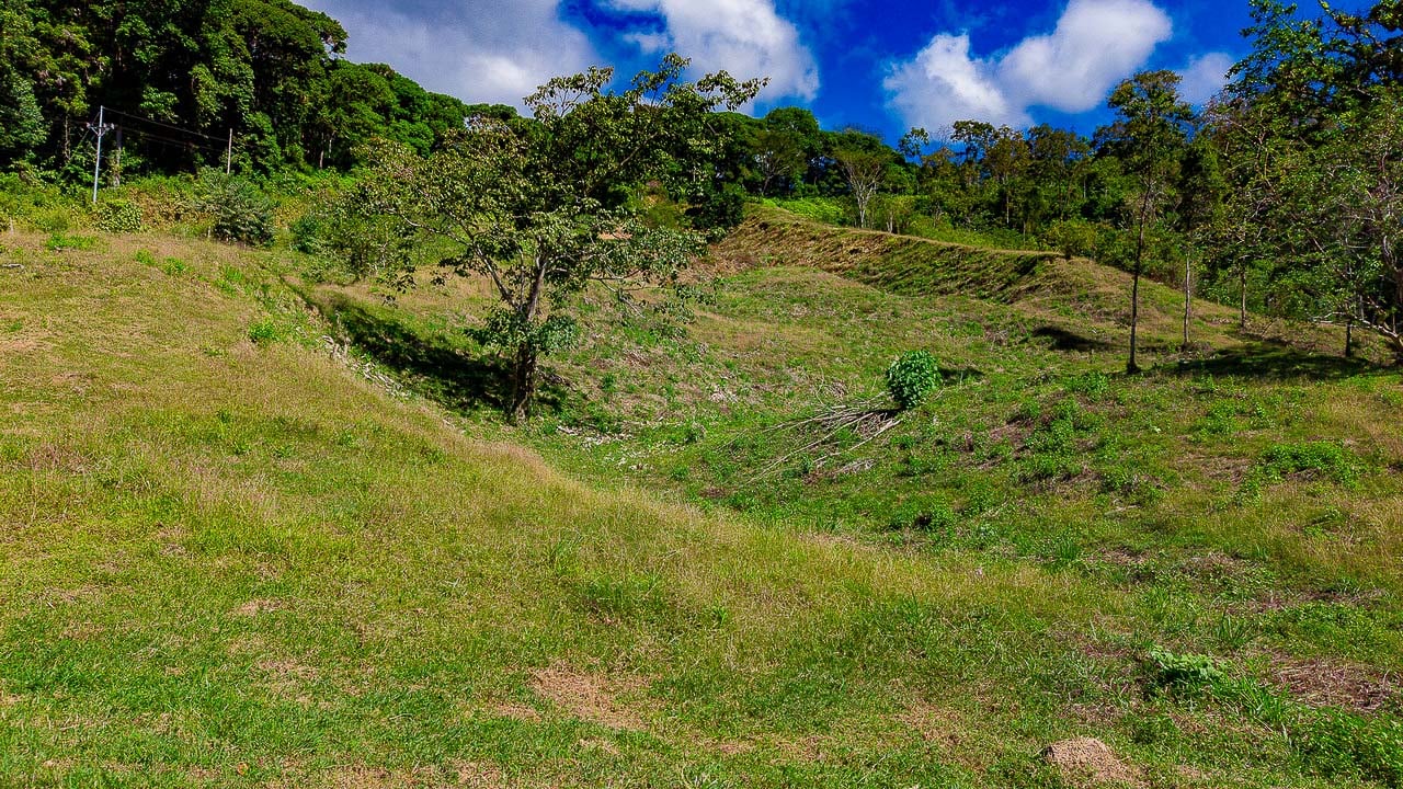 Whale Tail Views Luxury Waterfall Farm