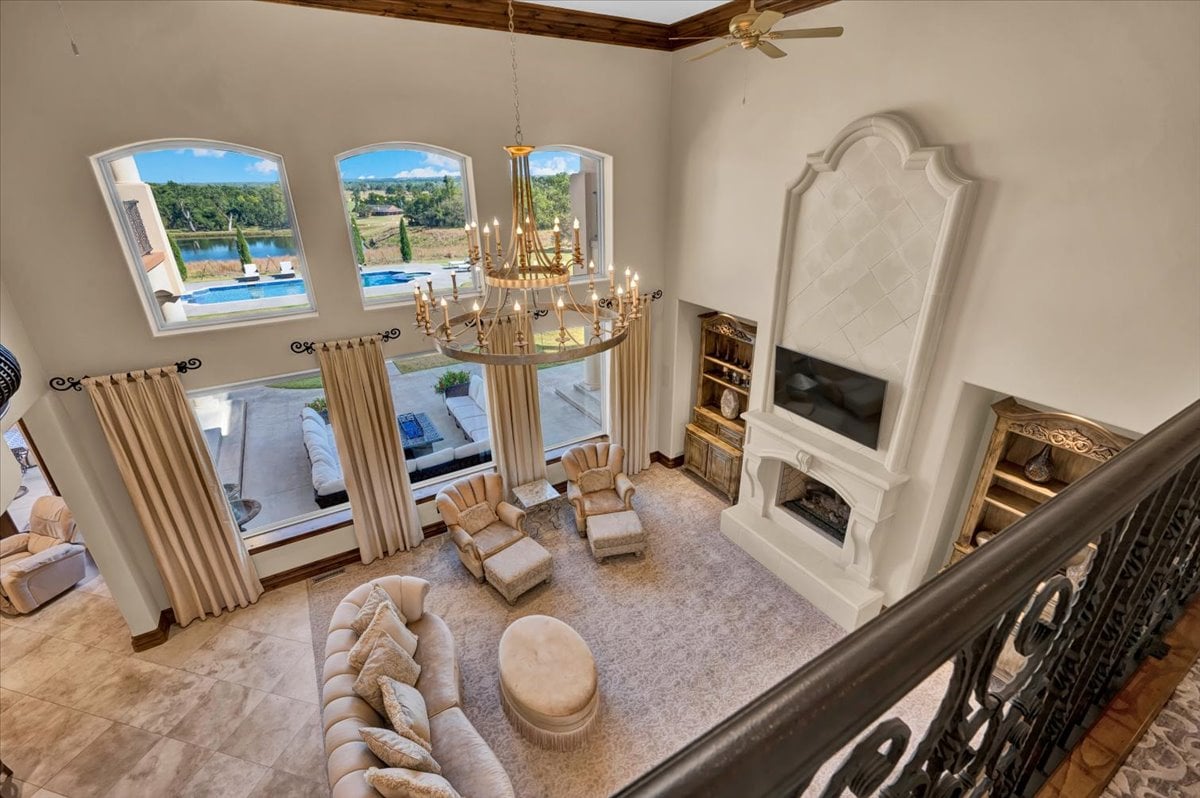 Casa Bella Estate – A Masterpiece of Luxury & Elegance in Mustang, Oklahoma - Wyatt Poindexter - The Agency 