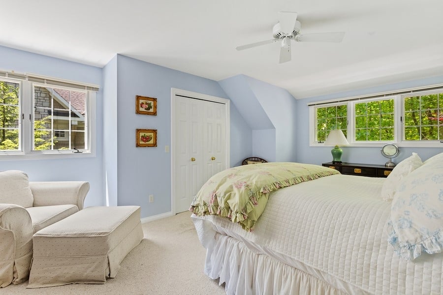 Charming Forest Beach Cottage Home 