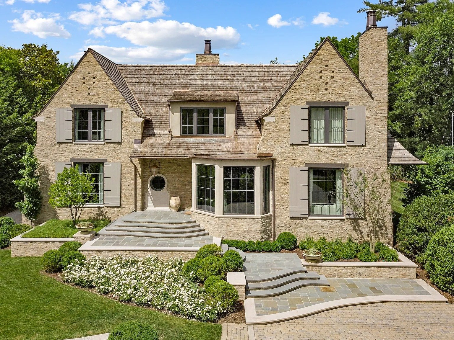 200 Jackson Blvd