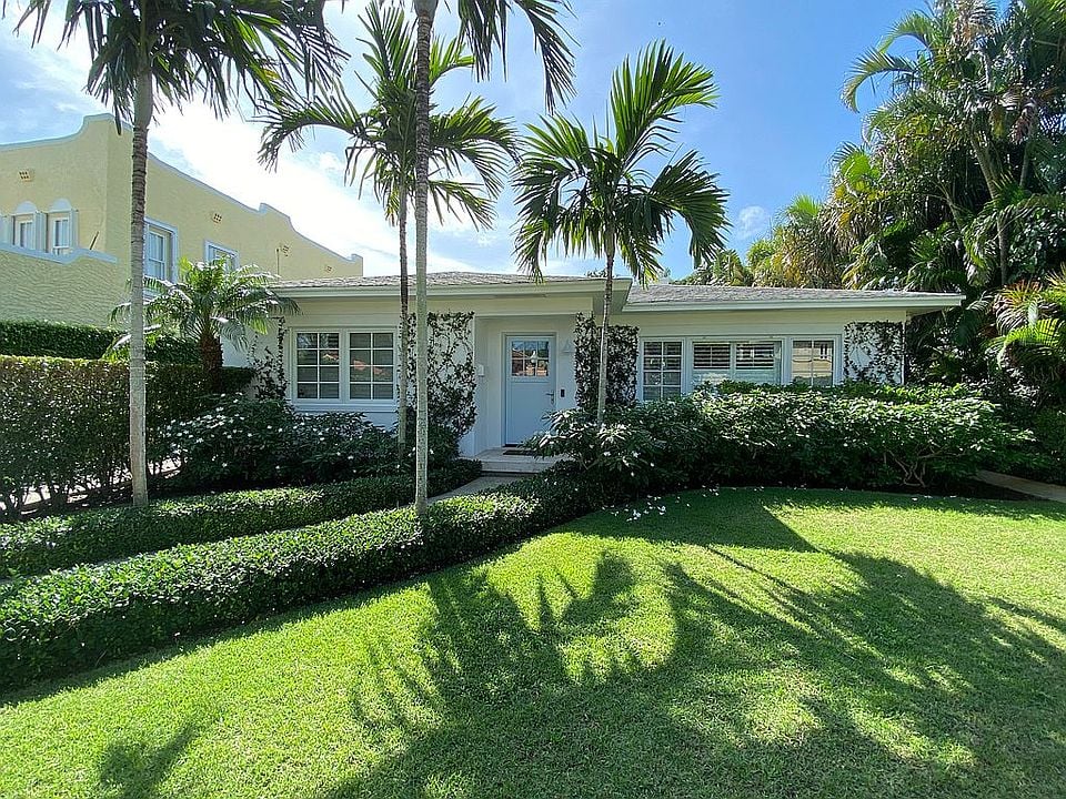 310 Valencia Road