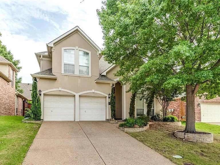 1404 Clearwater Ct