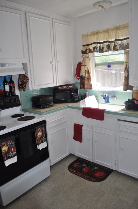 Duplex for Sale on Arden Way, Right on The Border of Arden Park!