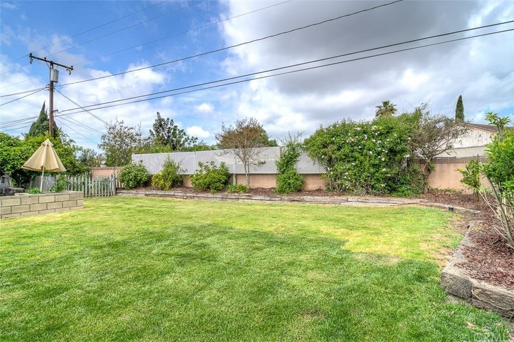 12341 Flagstone Pl